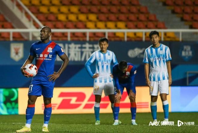  又见绝平！广州队与上海申花鏖战至终场，德约科维奇读秒救主